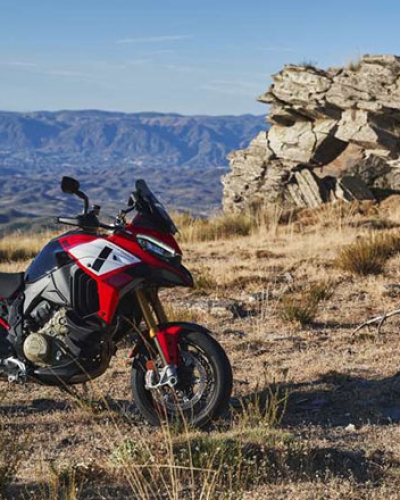 Ducati Multistrada V4 Pikes Peak trình làng: Nỗi khiếp sợ của làng xe địa hình