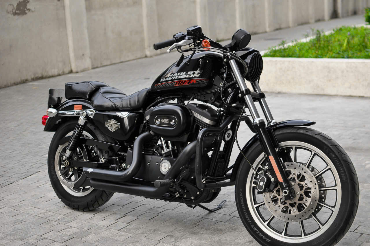 Harley Davidson Roadter 883 2015 