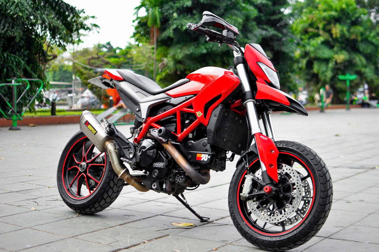 Ducati Hyper Motard 821