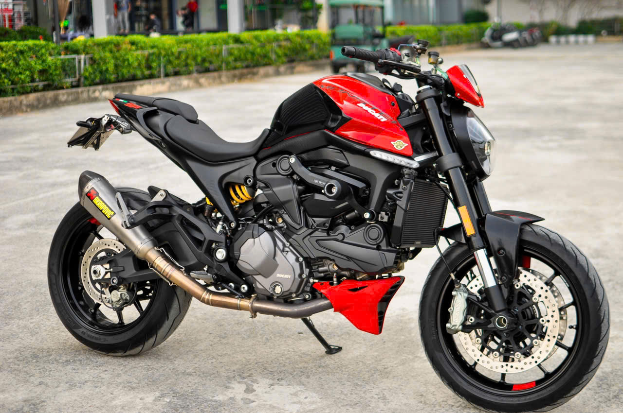 Ducati Monster 937 2022