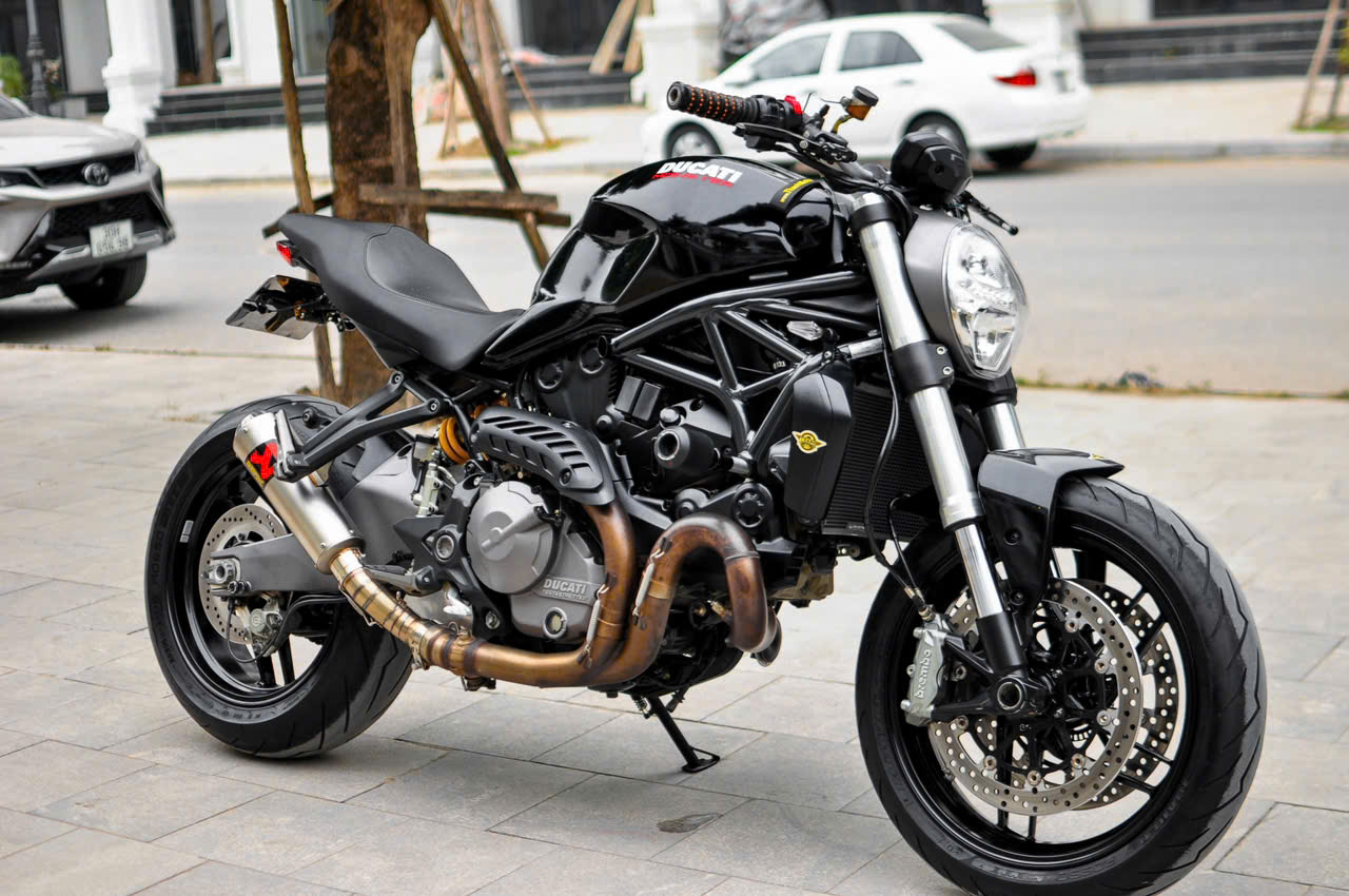 Ducati Monster 821 model 2019