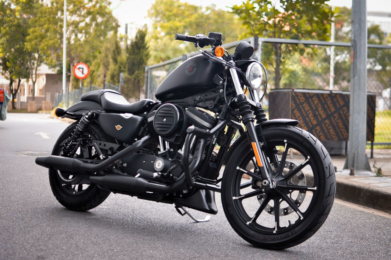Harley Davidson Iron 883 2020 Black