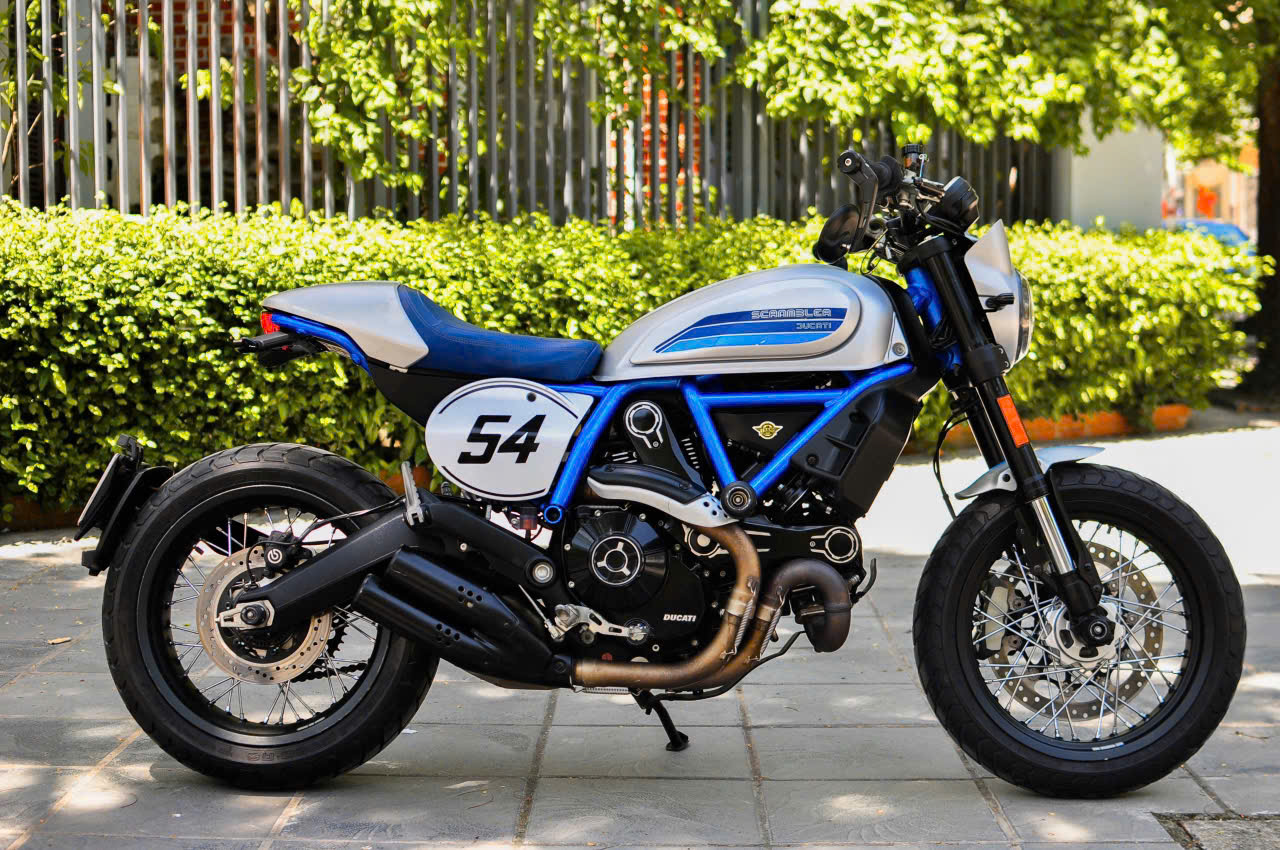 DUCATI SCRAMBLER CAFE RACE 2019