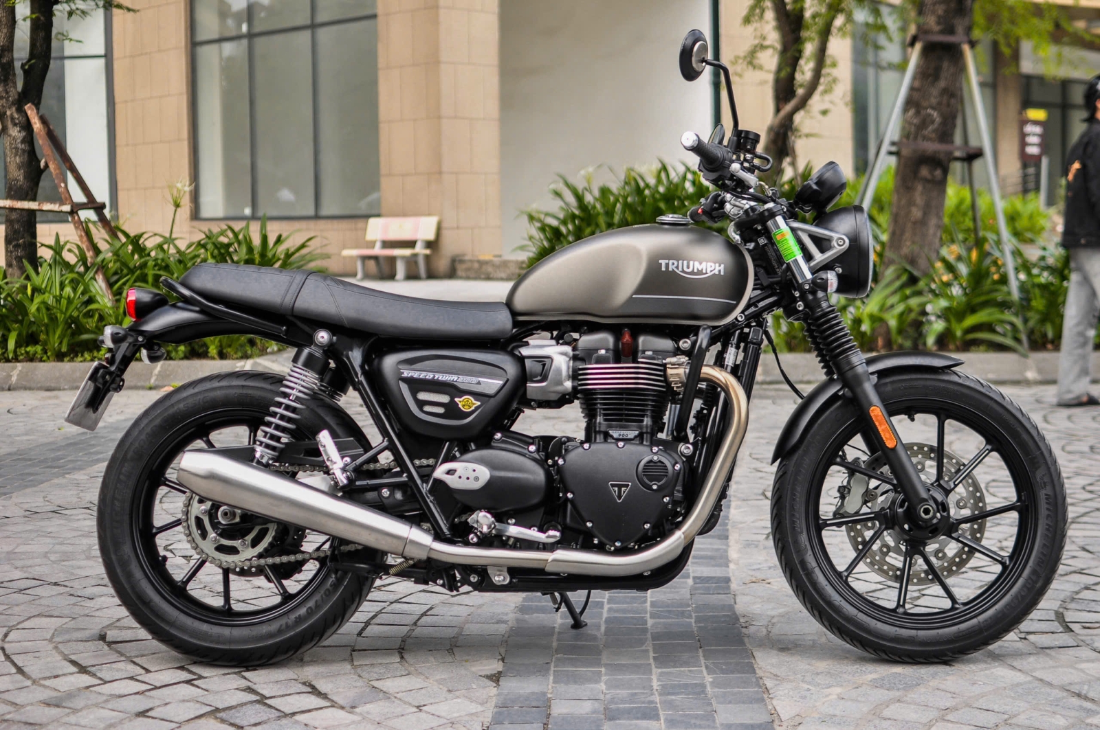 Triumph Streettwin900 2022